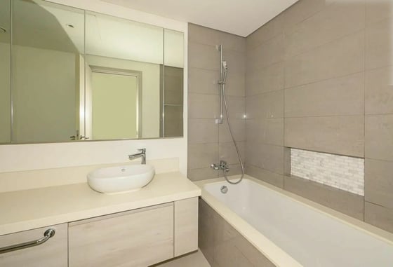Vacant | Large Layout | Available......., picture 10