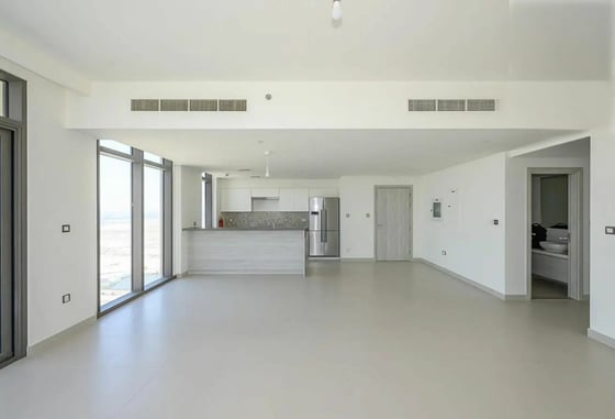 Vacant | Large Layout | Available......., picture 6