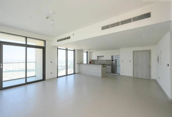 Vacant | Large Layout | Available......., picture 4