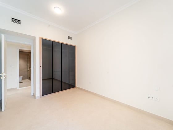 Fully Upgraded | Burj & Canal View|High-End Design, picture 12