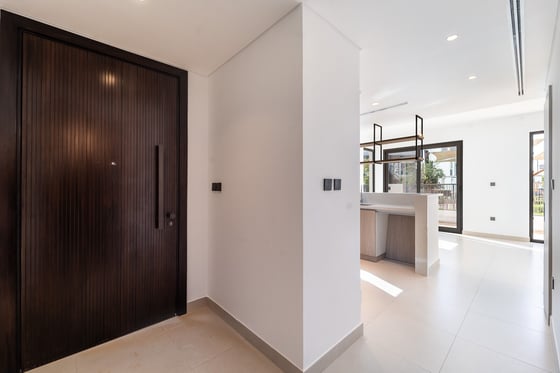 Corner Villa | Prime Location | PP......, picture 9
