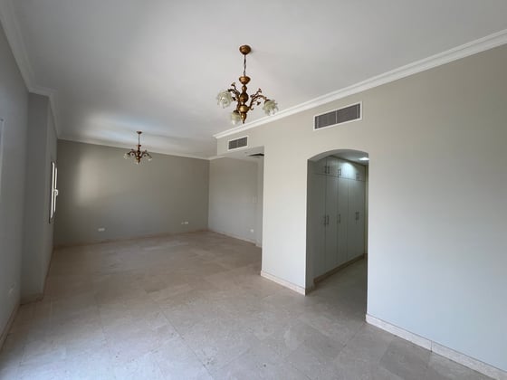 Private Pool | Landscaped | Ready to Move Now, picture 13
