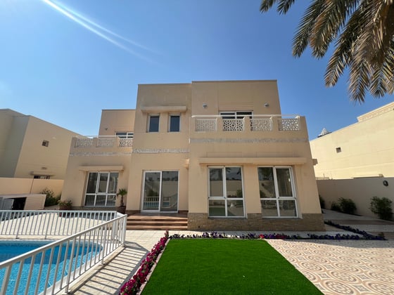 Private Pool | Landscaped | Ready to Move Now, picture 8