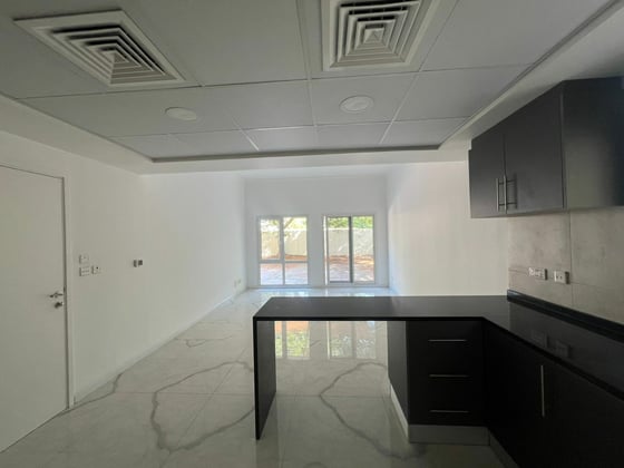 Fully Renovated | Landscaped | Available Now, picture 5