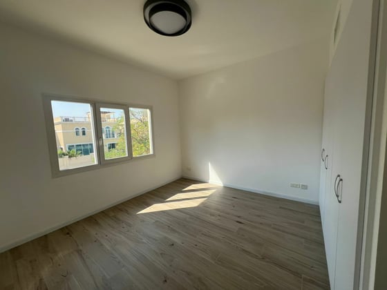 Fully Renovated | Landscaped | Available Now, picture 15