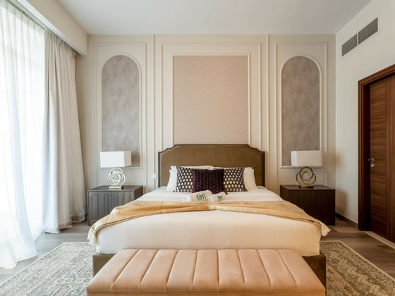 Brand New | Burj Canal View | Luxury Furnished, picture 13
