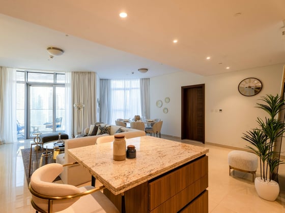 Brand New | Burj Canal View | Luxury Furnished, picture 7