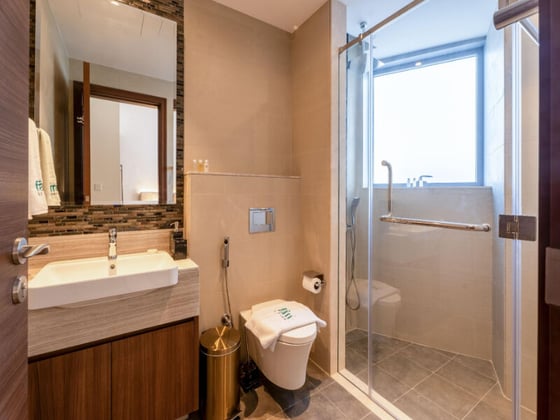 Brand New | Burj Canal View | Luxury Furnished, picture 22