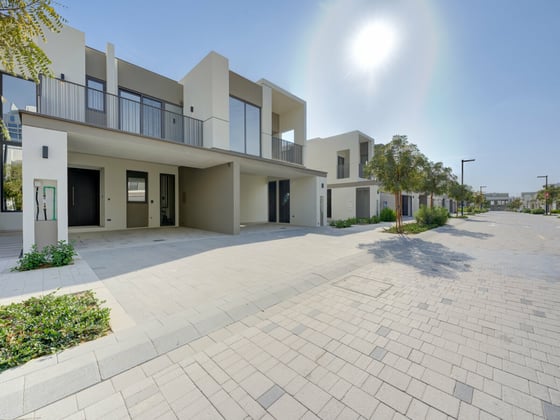 Modern Finish  |  Brand New  |  Vacant Soon, picture 22