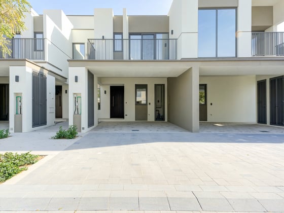 Modern Finish  |  Brand New  |  Vacant Soon, picture 1