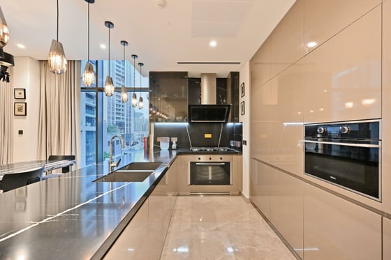 Duplex Apartment | Luxury Furnished | Canal View, picture 5