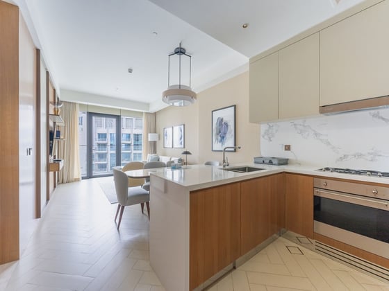 Fully Furnished | Mid Floor | Prime Location, picture 6