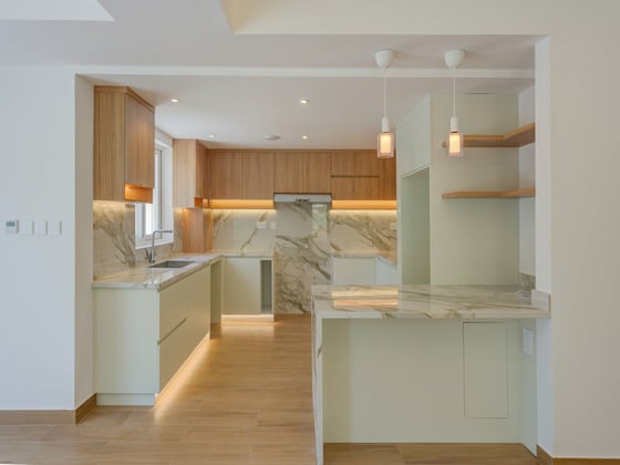 Lake View | Type 3E | Fully Upgraded...., picture 7
