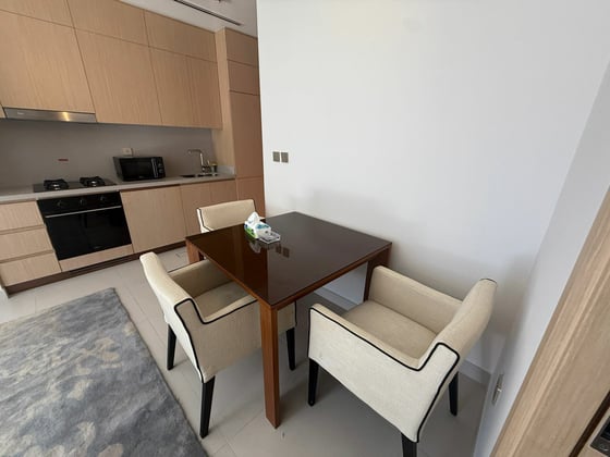 Vacant | Prime location | Furnished....., picture 9
