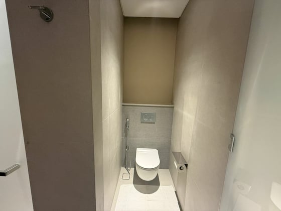 Vacant | Prime location | Furnished....., picture 8