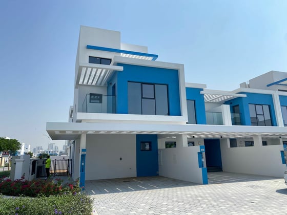 Corner Unit  |  Spacious  |  Lagoon Luxury, picture 1