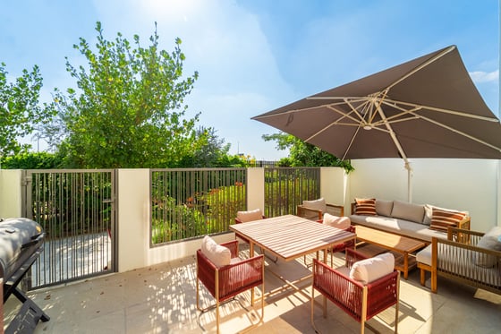 Privacy| Exceptional Upgrade | Vacant on Transfer, picture 9