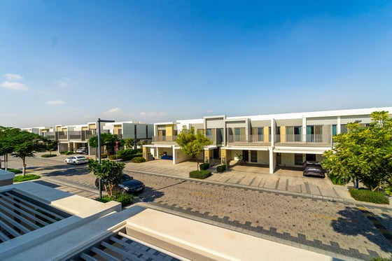 Privacy| Exceptional Upgrade | Vacant on Transfer, picture 21