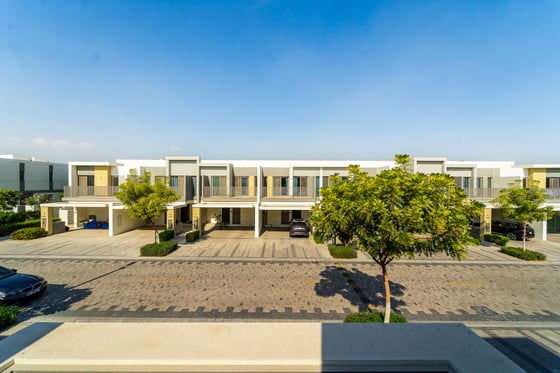 Privacy| Exceptional Upgrade | Vacant on Transfer, picture 19