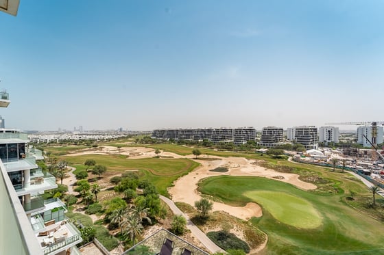 Spacious | Golf View | Corner Unit | Vacant, picture 17