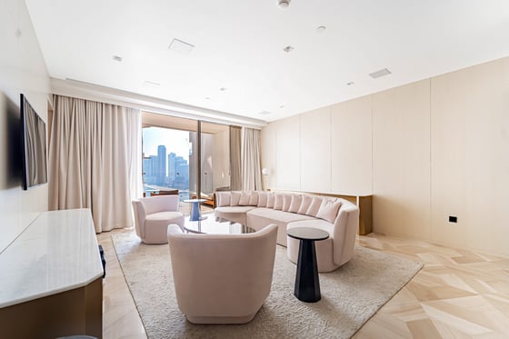 Sea View | High Floor | Furnished | Vacant, picture 1