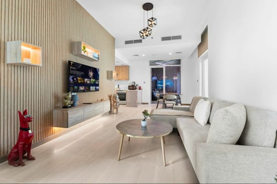 Prime Location | Fully Upgraded | Largest Layout, picture 1