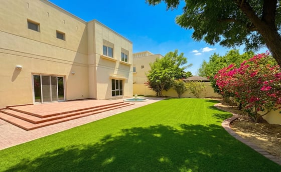 Spacious | Landscaped View | Ready to Move, picture 1