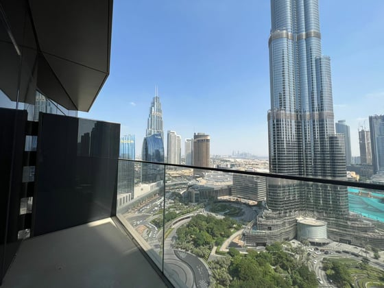 Full Burj View | Luxurious Furnished | Vacant, picture 1