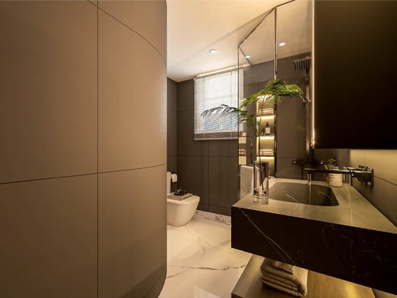New to Market | Fully Upgraded | 3Bedroom, picture 7