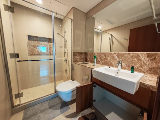 Chiller Free | Golf View | Maid's Room.., picture 9