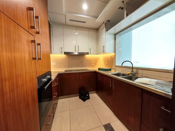 Chiller Free | Golf View | Maid's Room.., picture 3