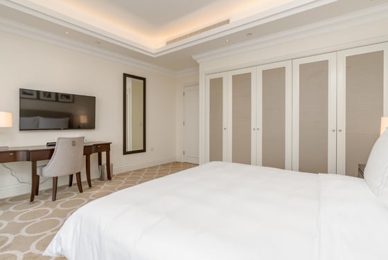 Prestigious Building | Spacious | High floor, picture 10