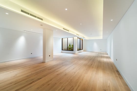 Luxury Villa | Massive Plot | Exquisite Finishing, picture 21