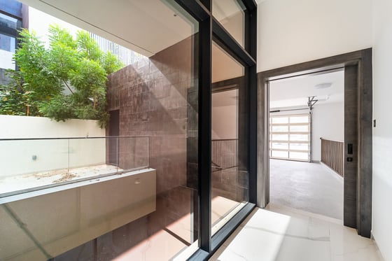 Luxury Villa | Massive Plot | Exquisite Finishing, picture 39