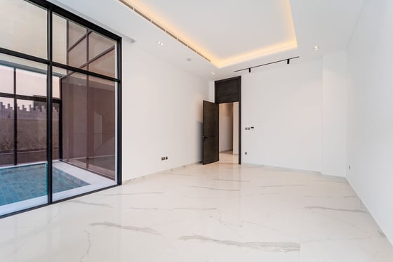 Luxury Villa | Massive Plot | Exquisite Finishing, picture 11