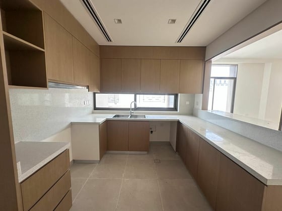 Exclusive  |  Near Pool and Park  |  Vastu, picture 6