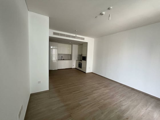Vacant | High Floor Unit | Open View...., picture 4