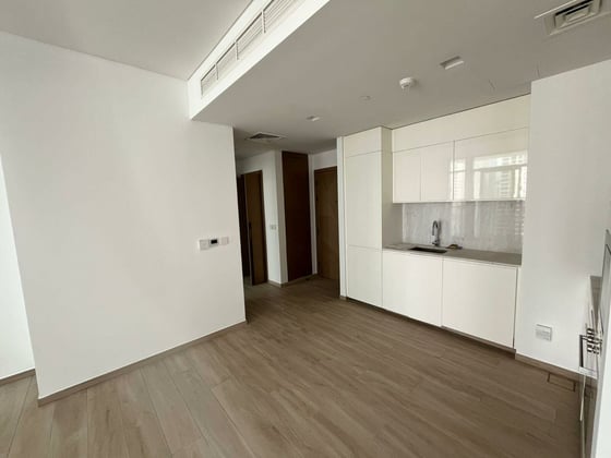 Vacant | High Floor Unit | Open View...., picture 7
