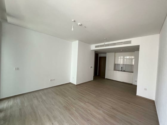 Vacant | High Floor Unit | Open View...., picture 5
