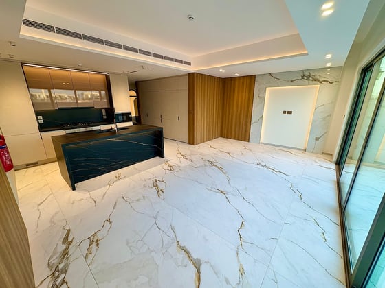 Vacant  |  Modern  Design  |  Single Row, picture 3