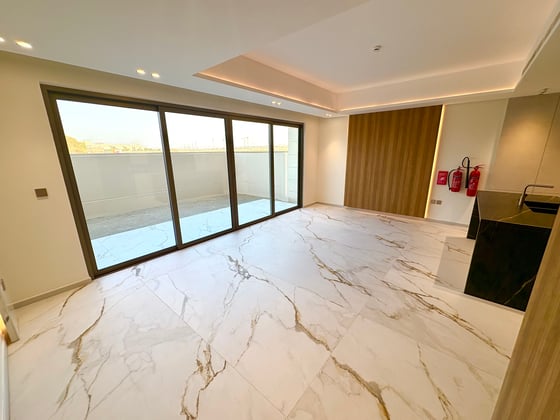 Vacant  |  Modern  Design  |  Single Row, picture 2