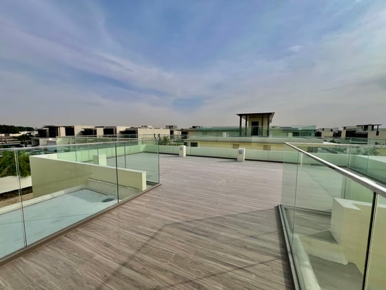 Luxury Living | Burj View | Private Pool, picture 11
