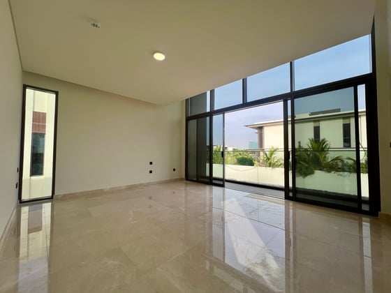 Luxury Living | Burj View | Private Pool, picture 8