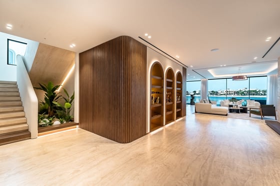 Elegant Living | Full Atlantis View | Brand New, picture 8