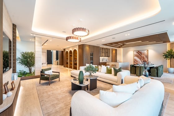 Elegant Living | Full Atlantis View | Brand New, picture 2