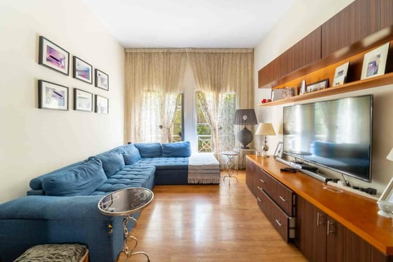 Upgraded | Private Garden | Detached Villa, picture 6