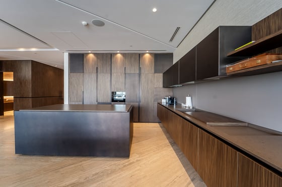 Luxurious | Half-Floor | Canal Views...., picture 11