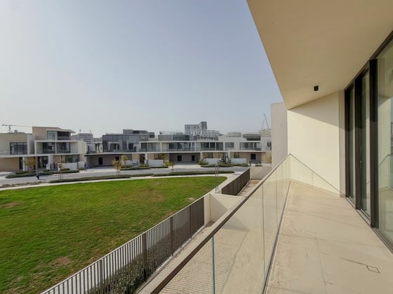 Luxury Villa | Rooftop Terrace | Panoramic Views, picture 16