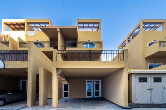 Upgraded Corner Townhouse with Rooftop Terrace, picture 22