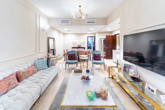 Video tour for Upgraded Corner Townhouse with Rooftop Terrace